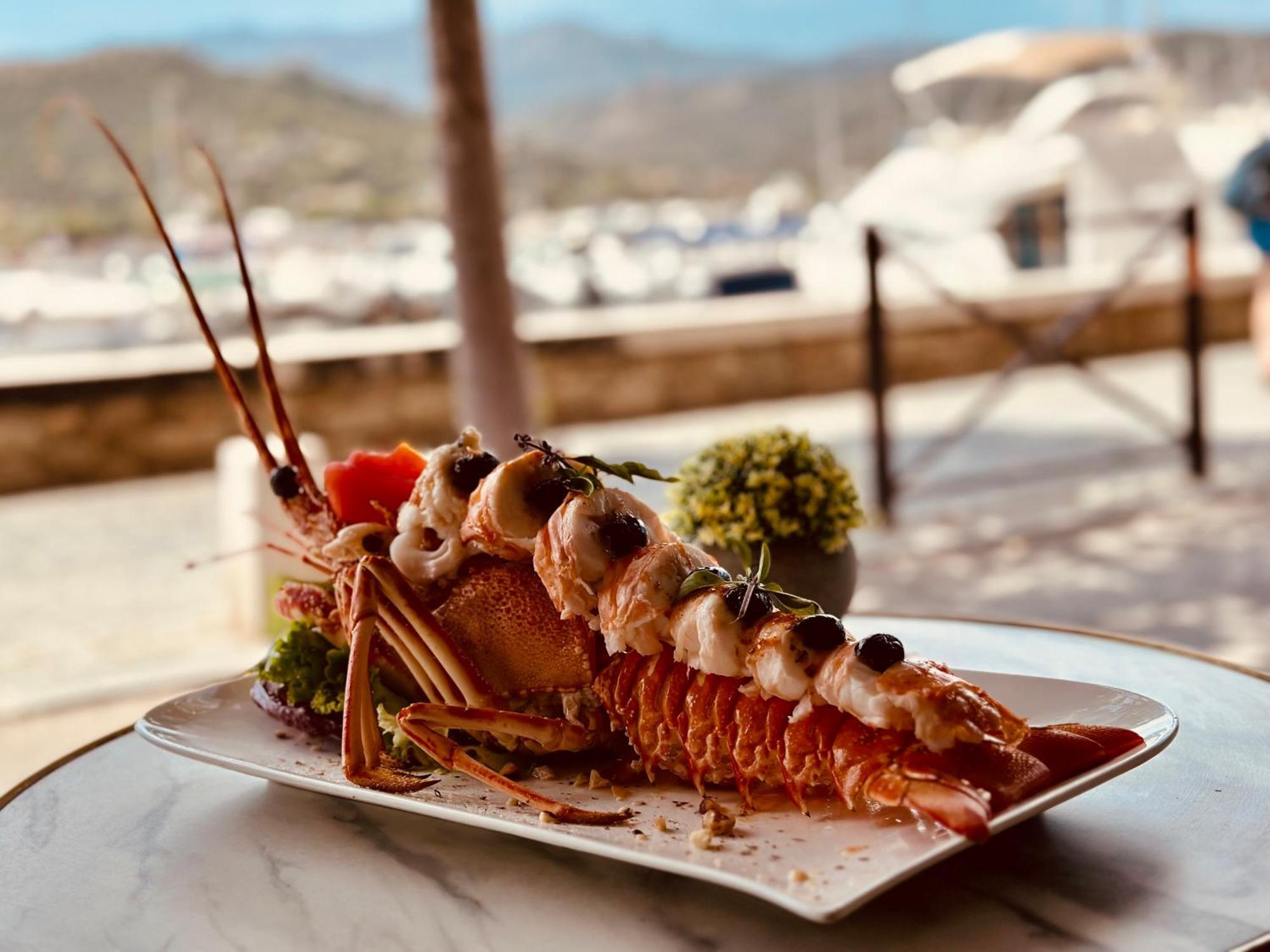 Hotel Restaurant L'Europe Сен-Флоран Екстериор снимка