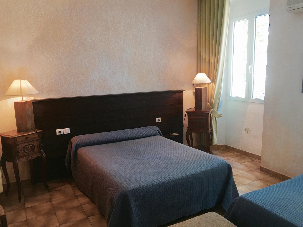 Hotel Restaurant L'Europe Сен-Флоран Екстериор снимка